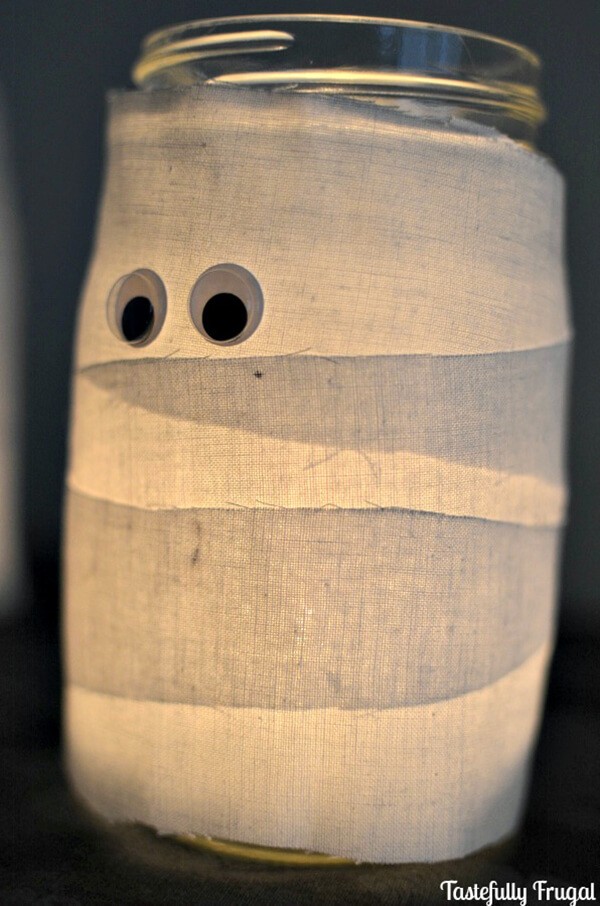 Craft Some Mason Jar Mummies