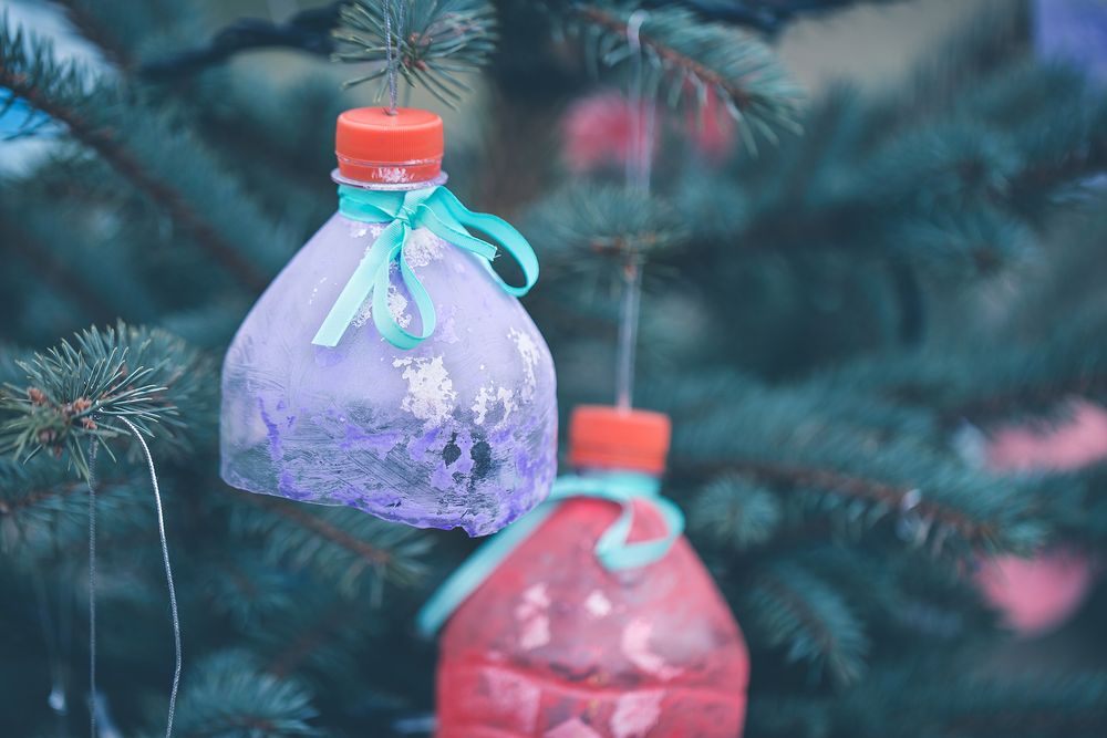 Water bottle christmas tree ornament outdoor christmas tree decorations