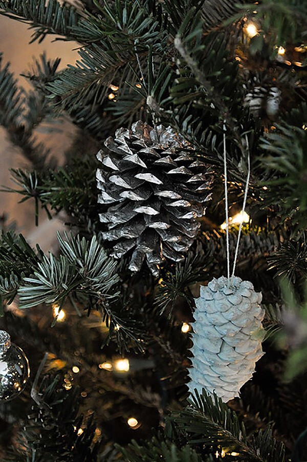 Cool Frosted Nickle Pinecone Decorations