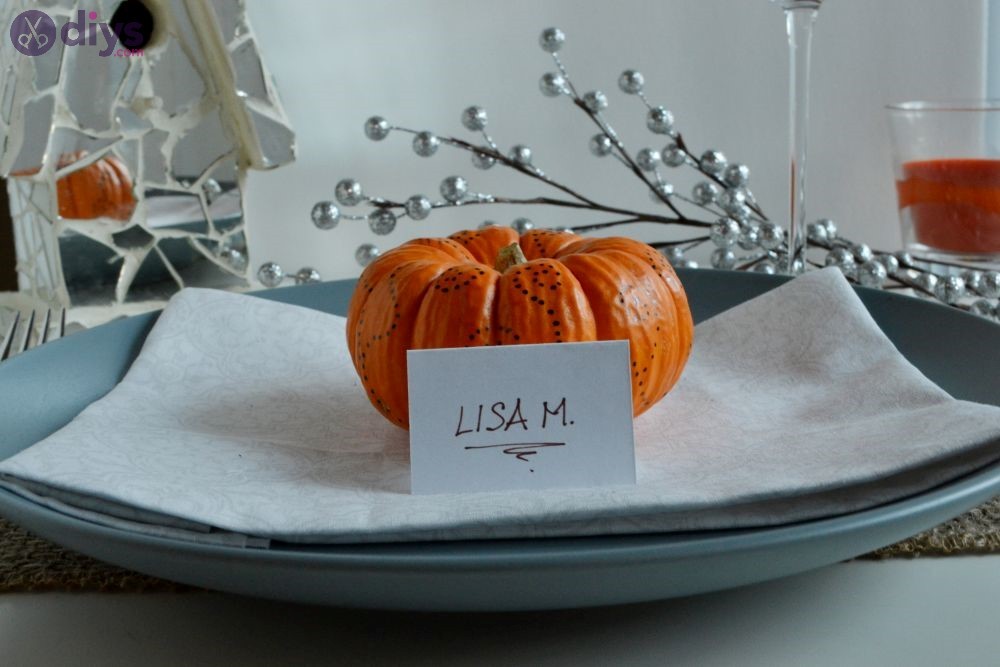 Cheap thanksgiving table decor mini decorative pumpkin