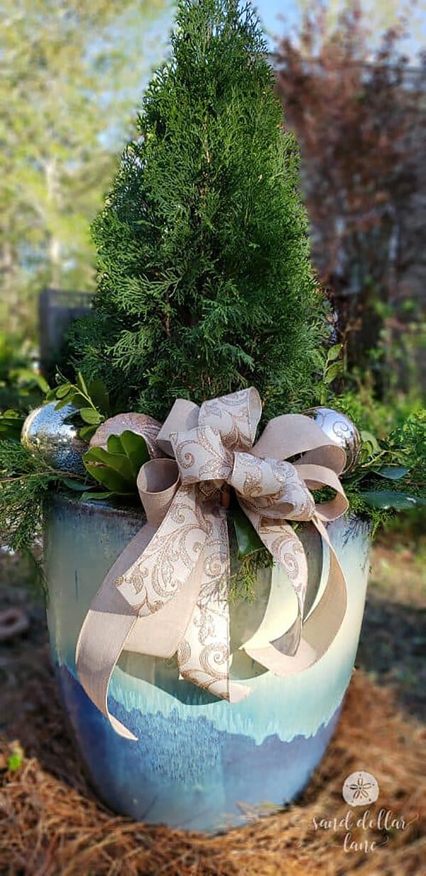 Jazz Up Your Garden with Ribbons