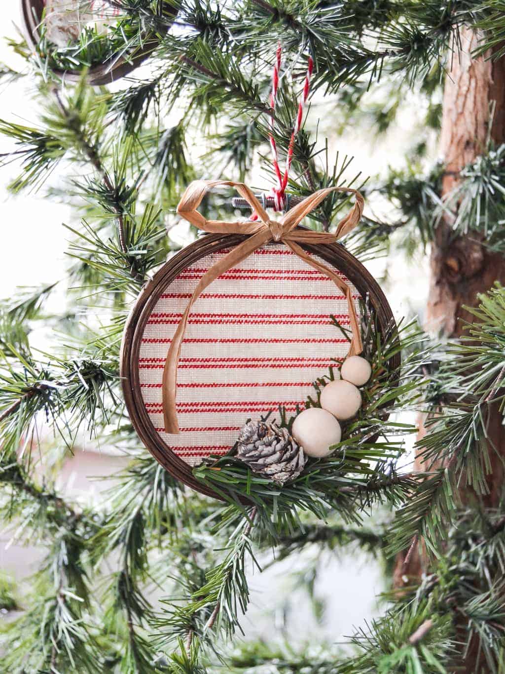 Vintage Looking Embroidery Hoop Christmas Ornament