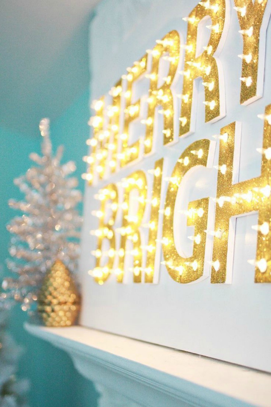 Merry & Bright Lighted Sign