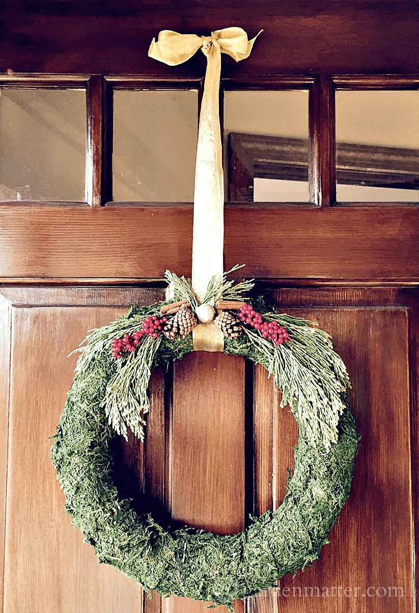 Cinnamon, Berry, and Pinecone Moss Christmas Wreath
