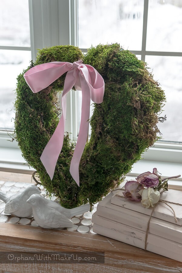 Happy Hearts Moss Covered Valentine Wreath