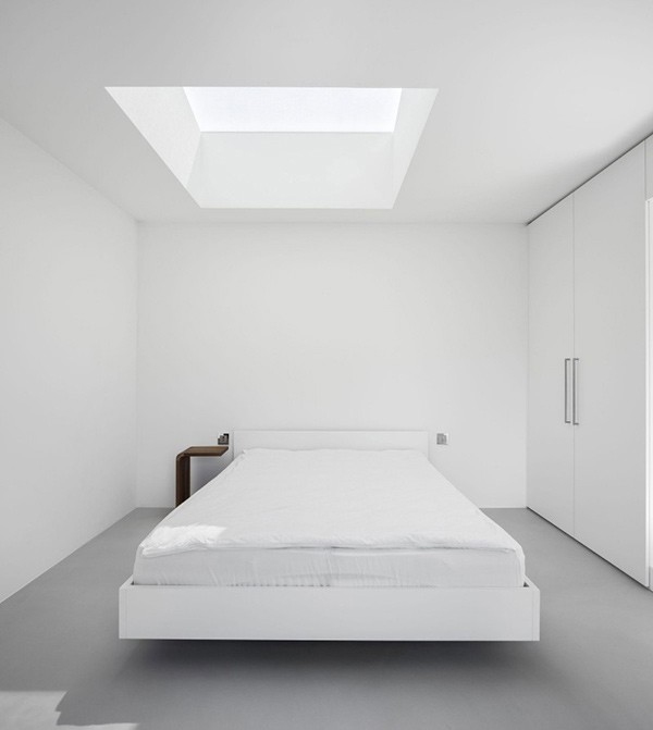 White walls and floating bed